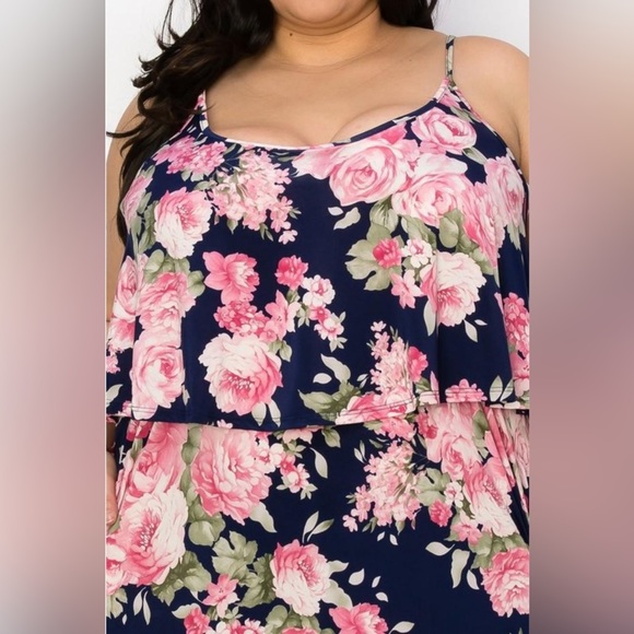 🔥New🔥 Plus Size Sleeveless Flower Print Maxi Dress (2X,3X) - Picture 5 of 5